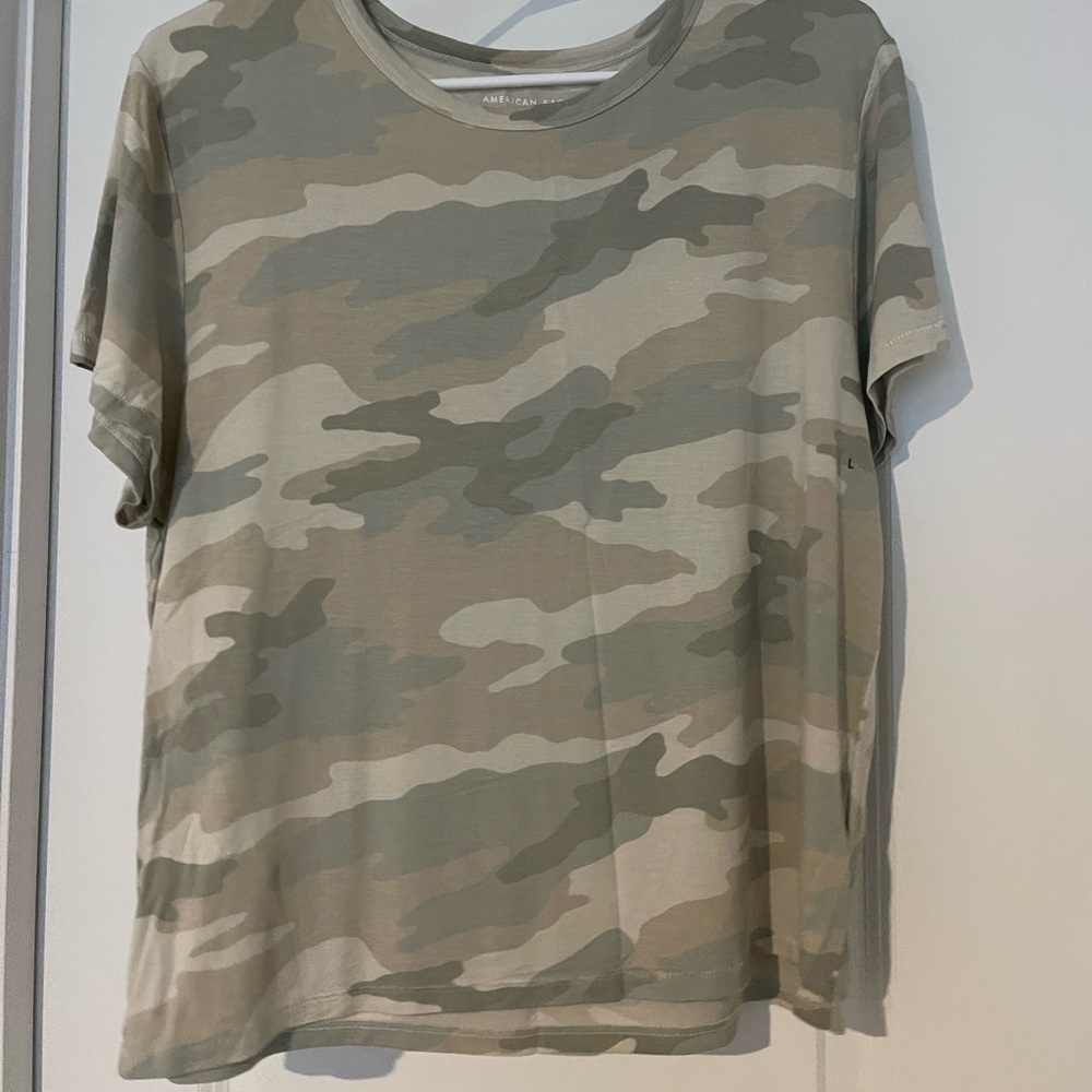 NWT american eagle shirt